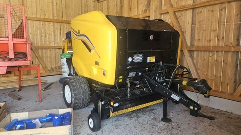 New Holland Roll Bar 125