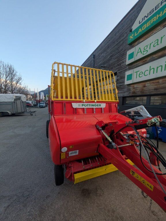 Pöttinger Boss Alpin 211 3