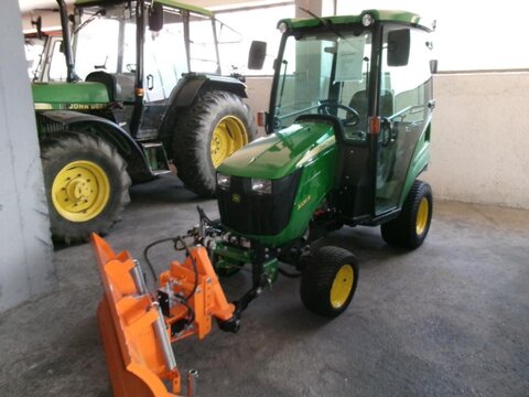 John Deere 1026 R Snow Fox