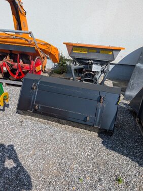 Sonstige Universalschaufel 1.50 m