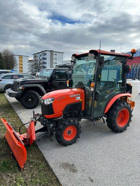 Kubota B2261