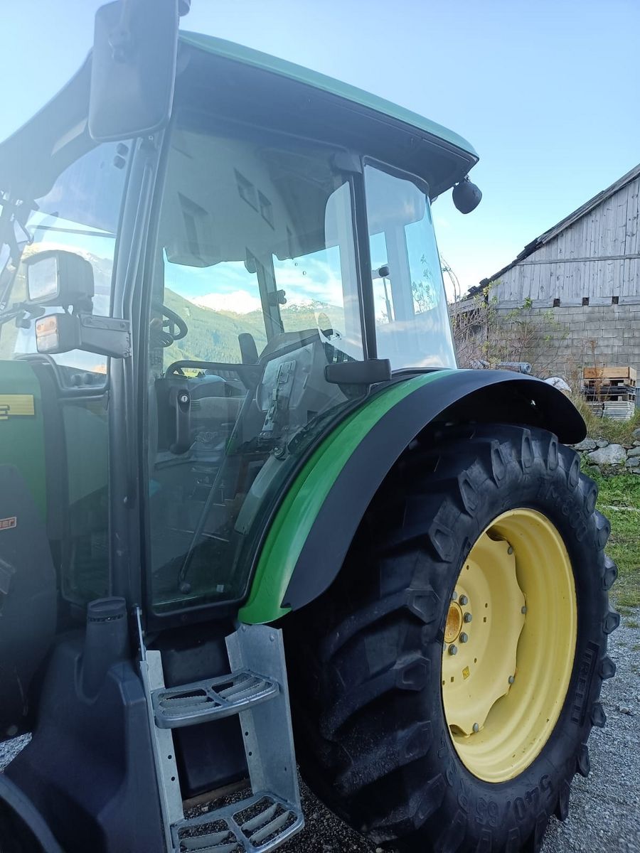John Deere 5720 3