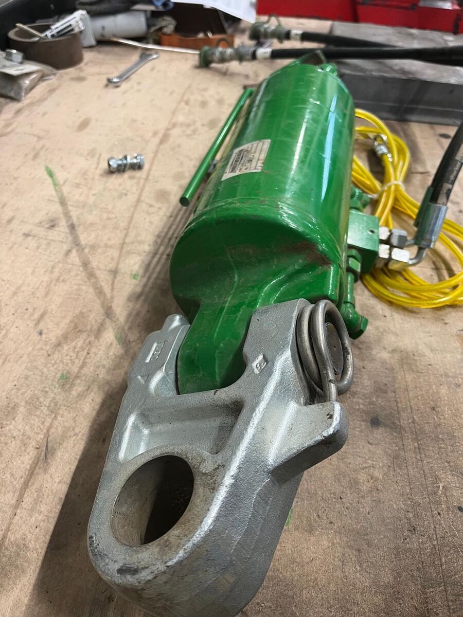 Hydraulischer Oberlenker 2