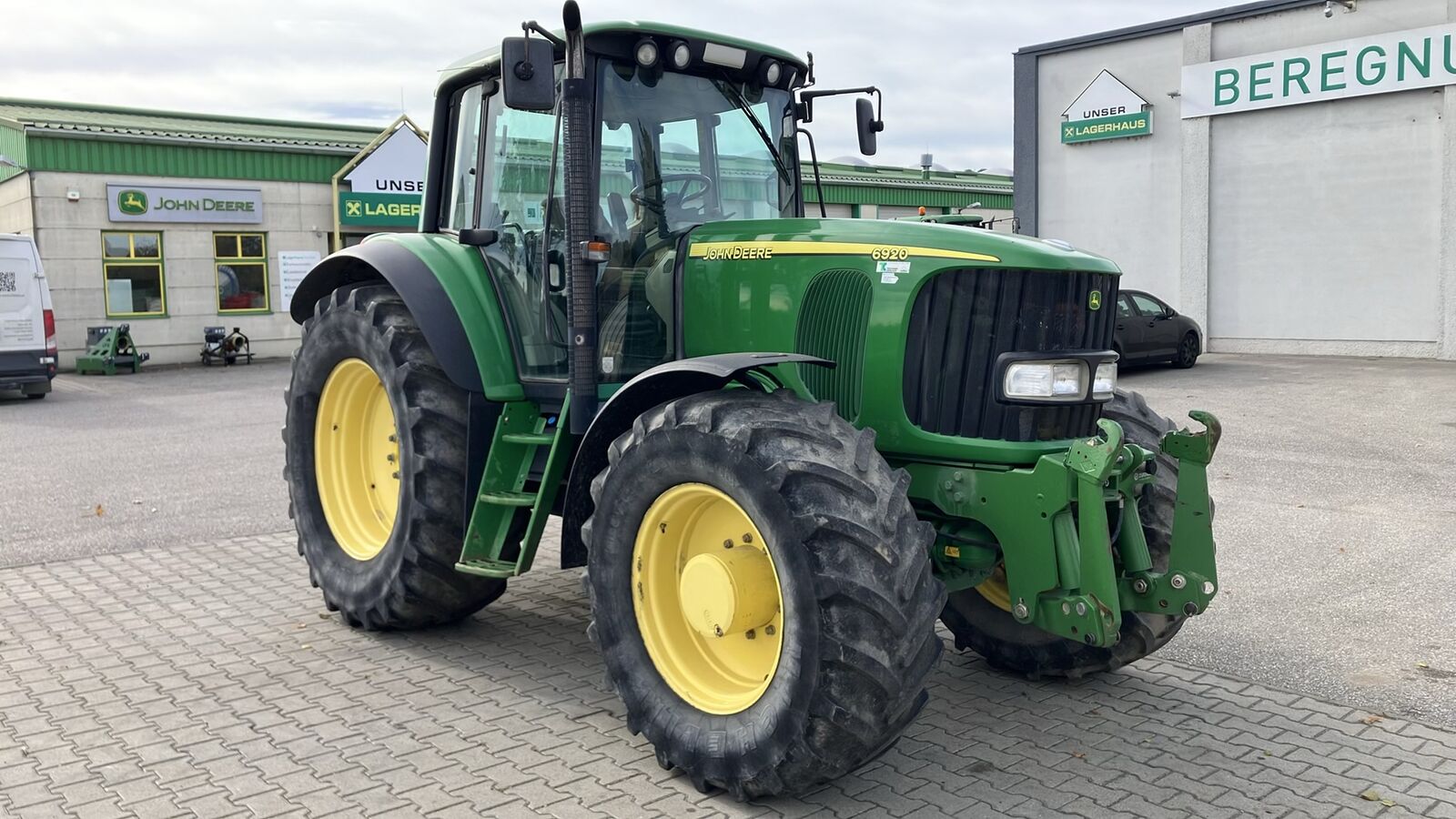 John Deere 6920 2