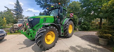 John Deere 6250R