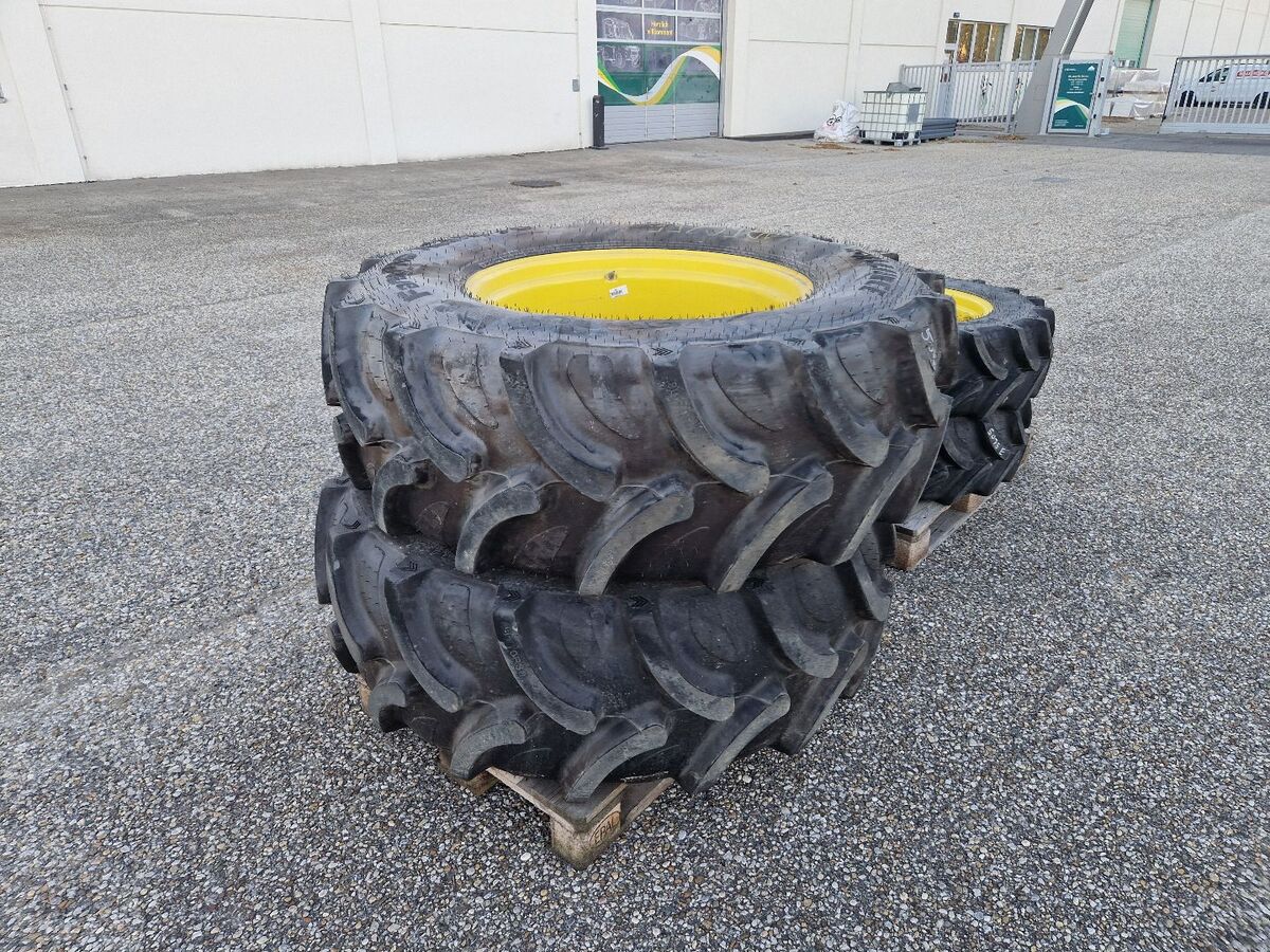 Alliance 480/70R30 & 320/70R24 1