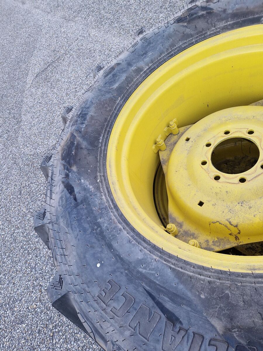 Alliance 480/70R30 & 320/70R24 2