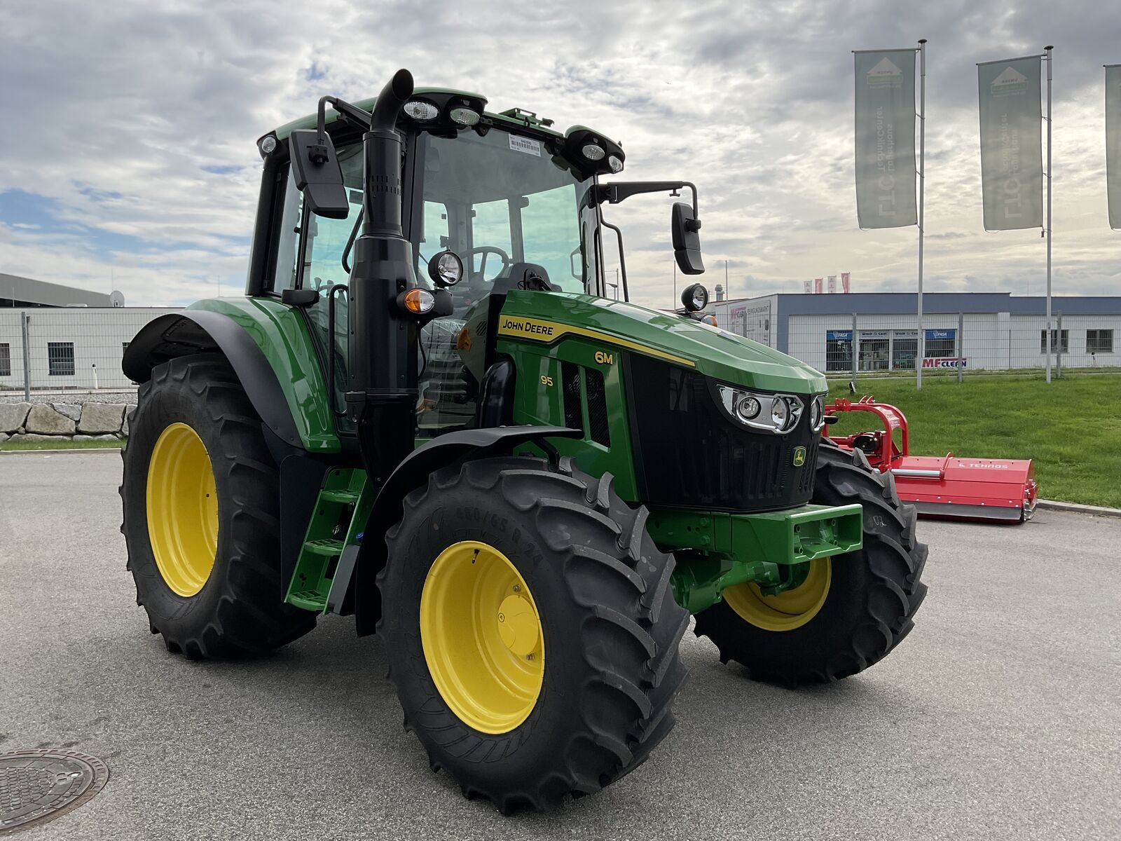 John Deere 6M 95 2