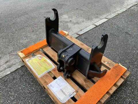 Manitou Adapter