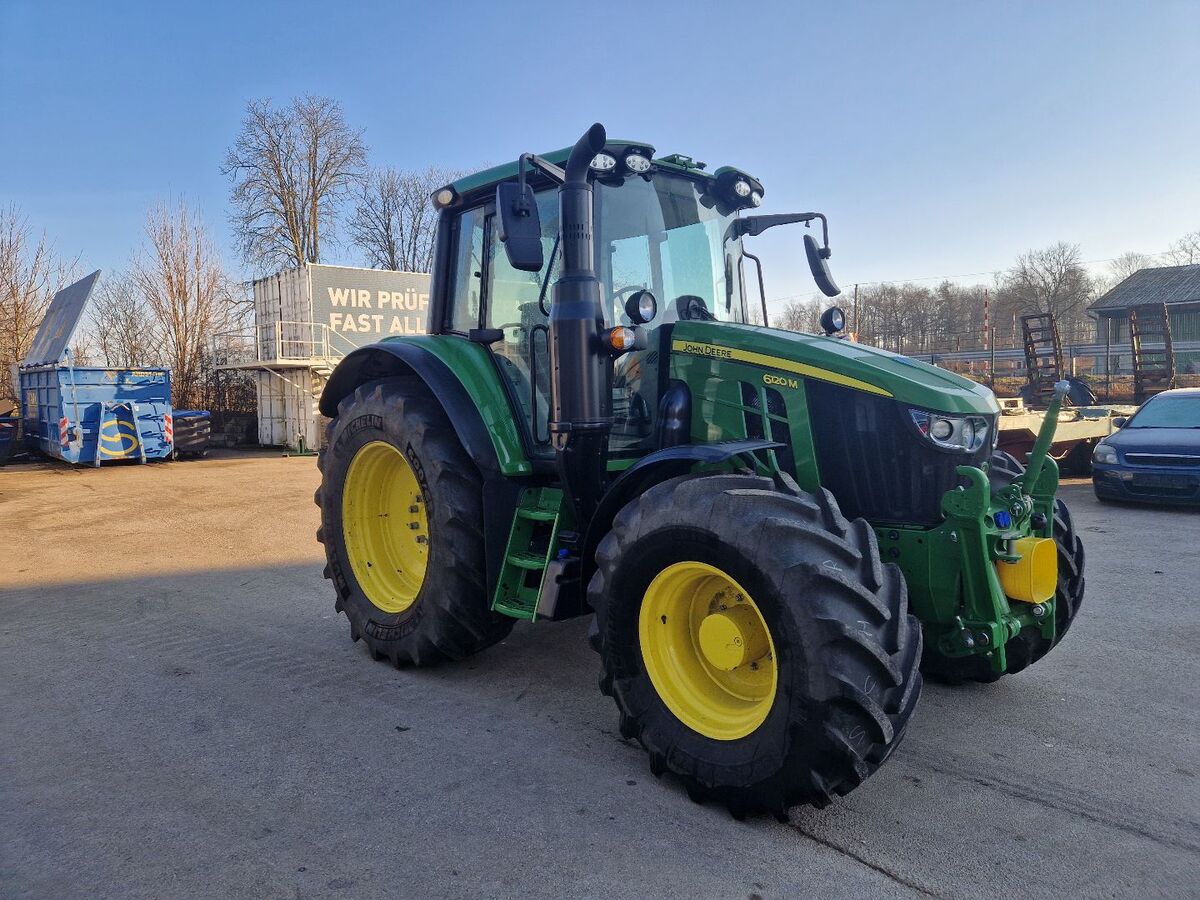 John Deere 6120M 2