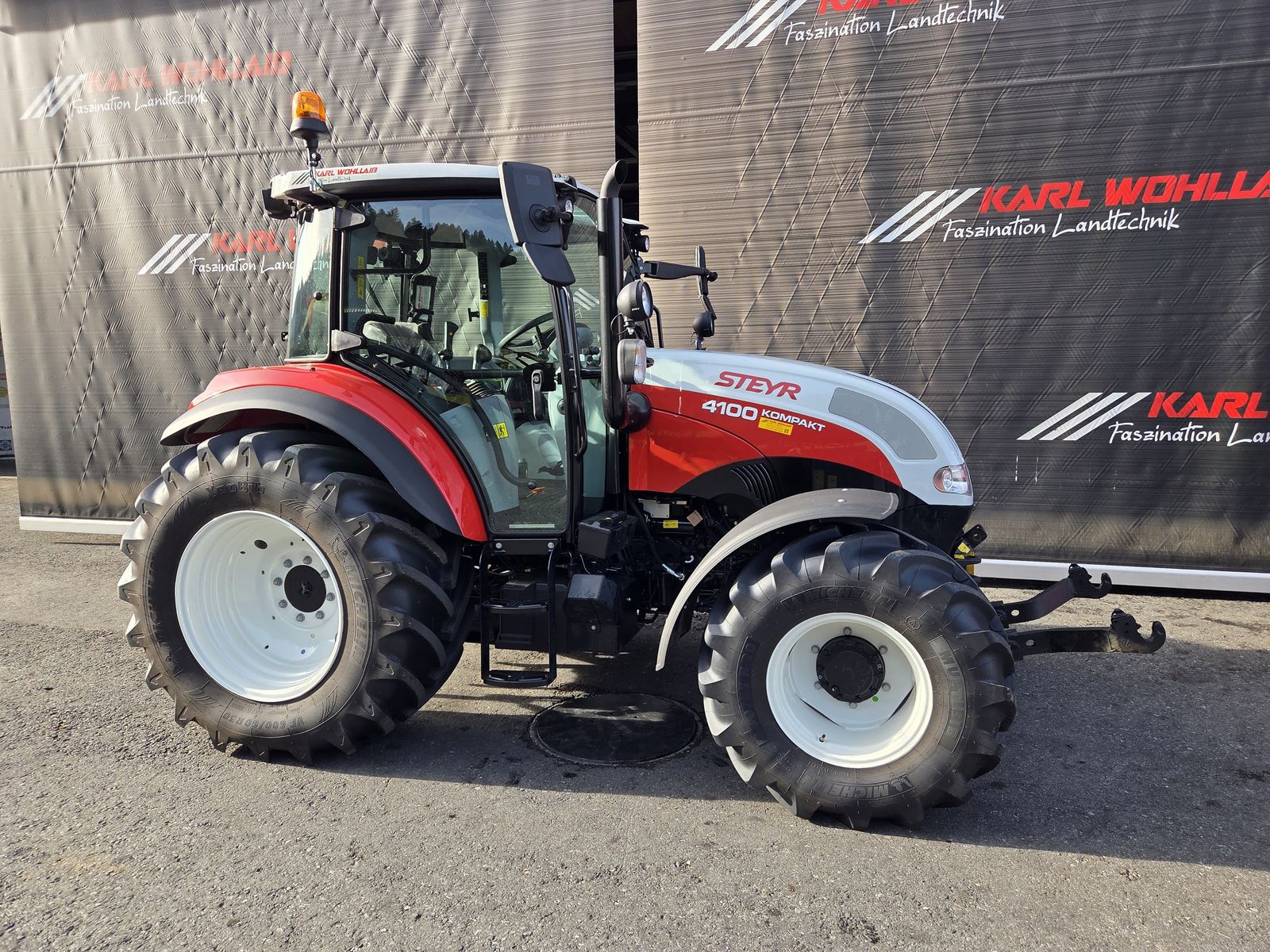 Steyr 4100 Kompakt (Stage V) 3