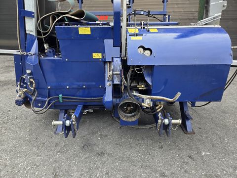3301-e3699da207853c4059d7735ee48543a5-5910093