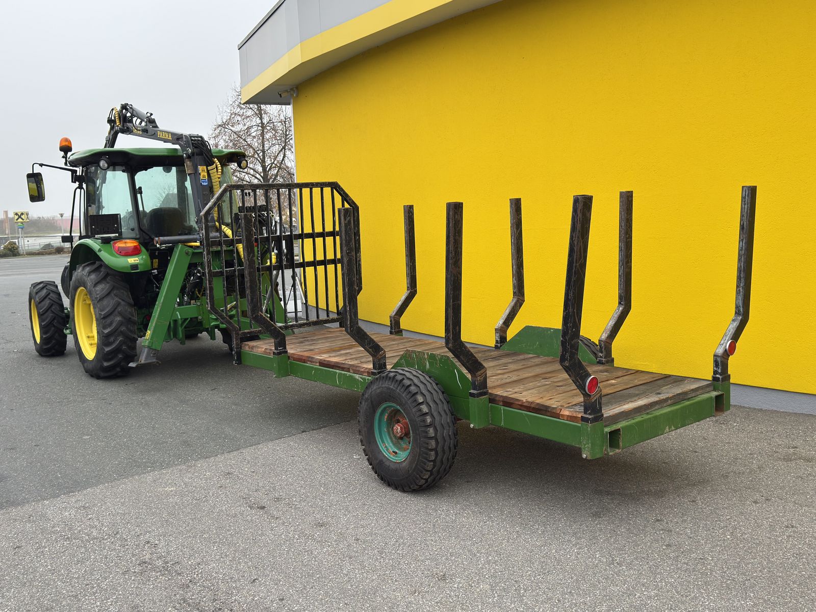 John Deere 5050E 2