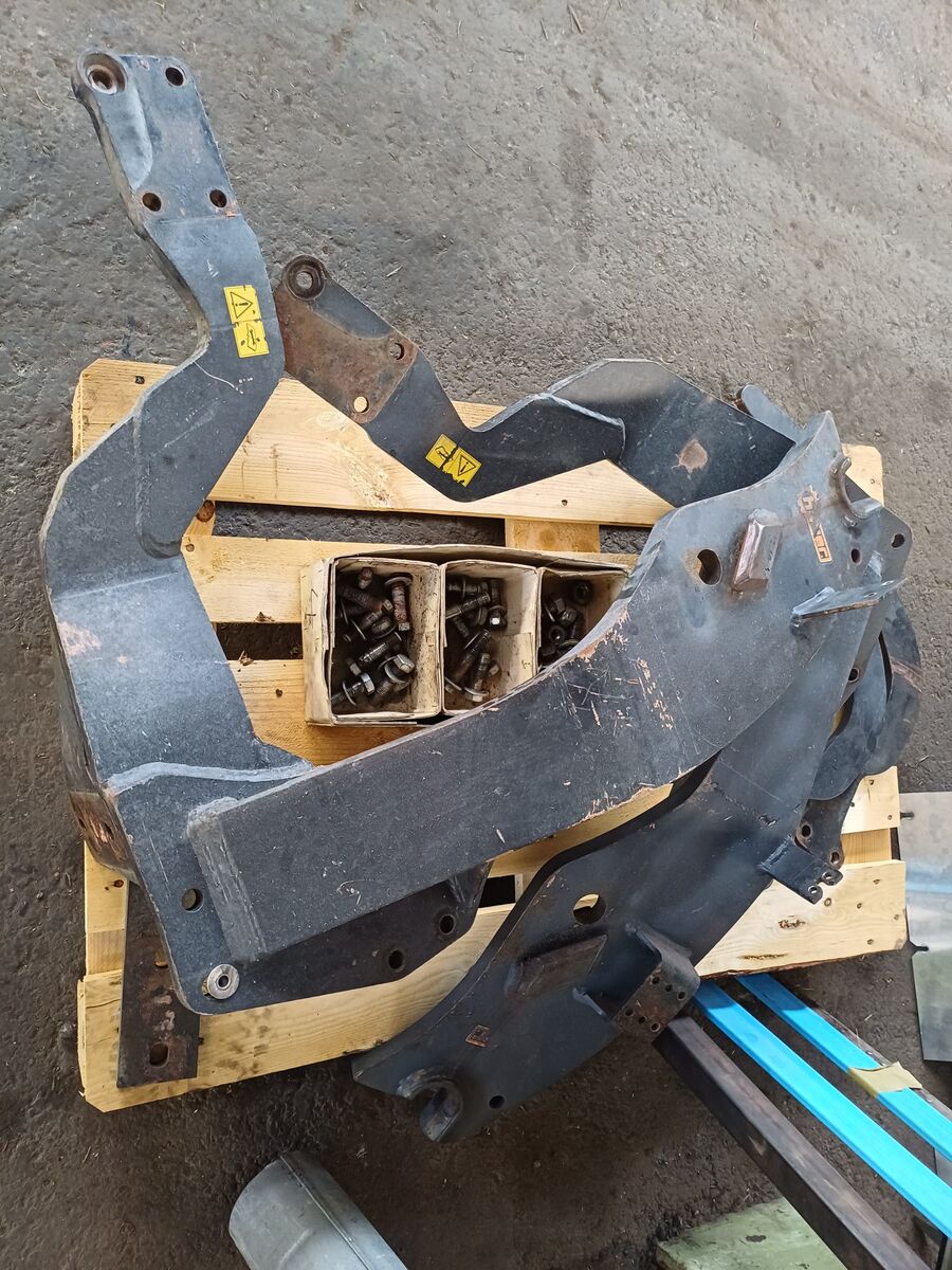 Hauer Top Block -N zu Lindner Geotrac (24228) 2