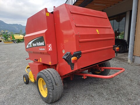 New Holland 548 CropCutter (24208)