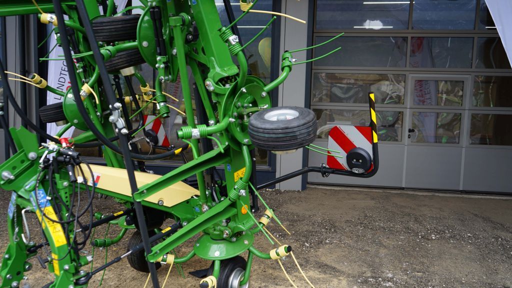 Krone Vendro 820 Highland (20579) 3