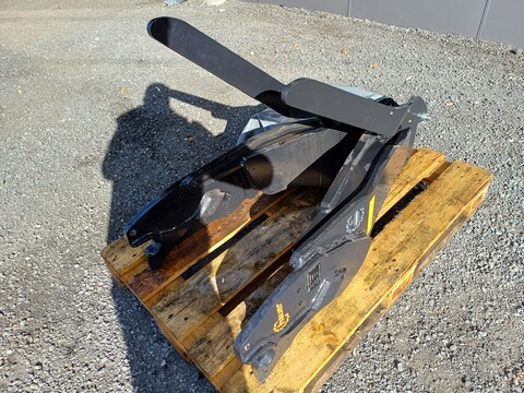 Hauer TBS-2 B zu Fendt Vario 300 Gen.4 Stufe V (24518)