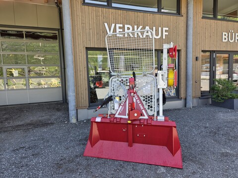 Tajfun EGV 55 AHK SG 1,8 mit Hilfswinde (25661)