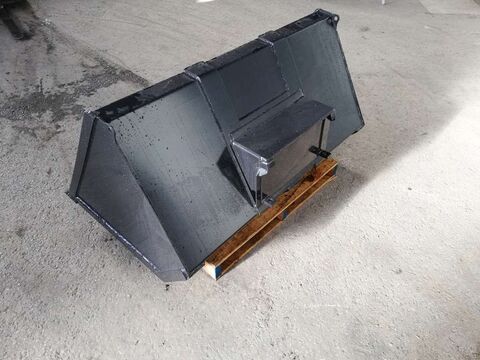 Stekro Volumenschaufel 1,4m mit Weidemann Aufnahme (147