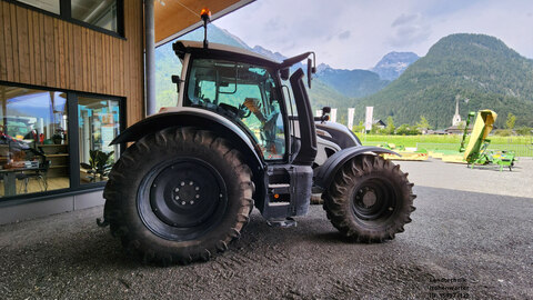 Valtra N 175 Direct/Rüfa (15997)