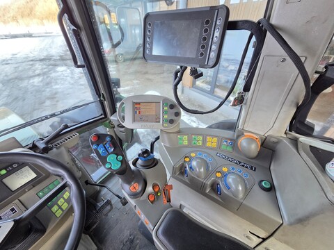 Fendt 820 Vario/TMS (24844)