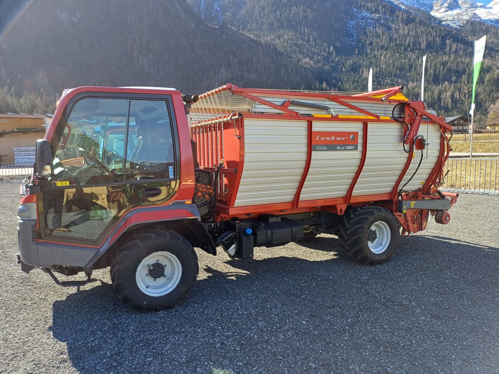 Lindner Unitrac 92 L P5 (22895) 2