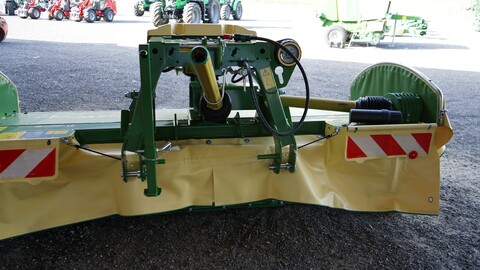 Krone EasyCut F 320M Gen. 3 gezogen (20653)