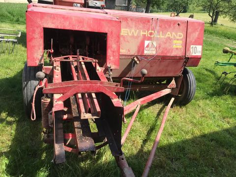 New Holland Hayliner 275