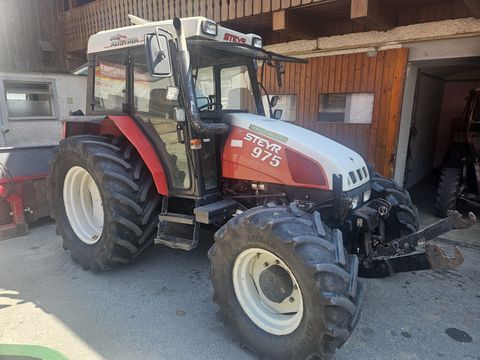 Steyr 975