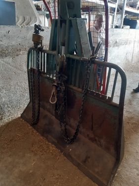Holzknecht HS 307