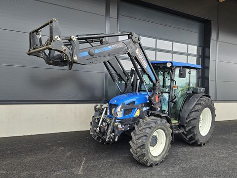 New Holland T4040