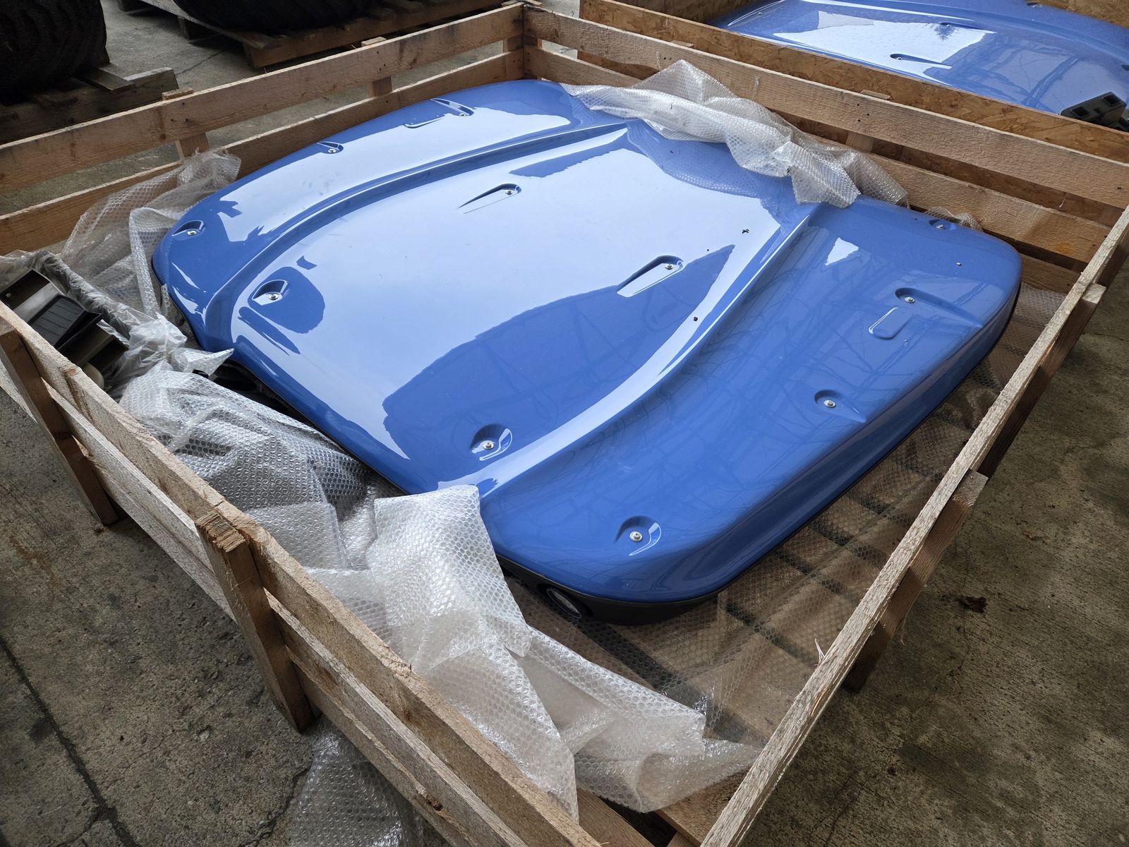 New Holland Dachschale komplett 1