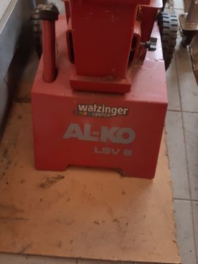 3310-a83f0fd7979540d9c4737f626c8dd910-5667381