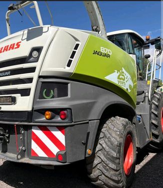 Claas Jaguar 870