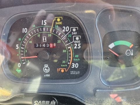 Case IH JX100U