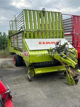 <strong>Claas SPRINT 330U</strong><br />