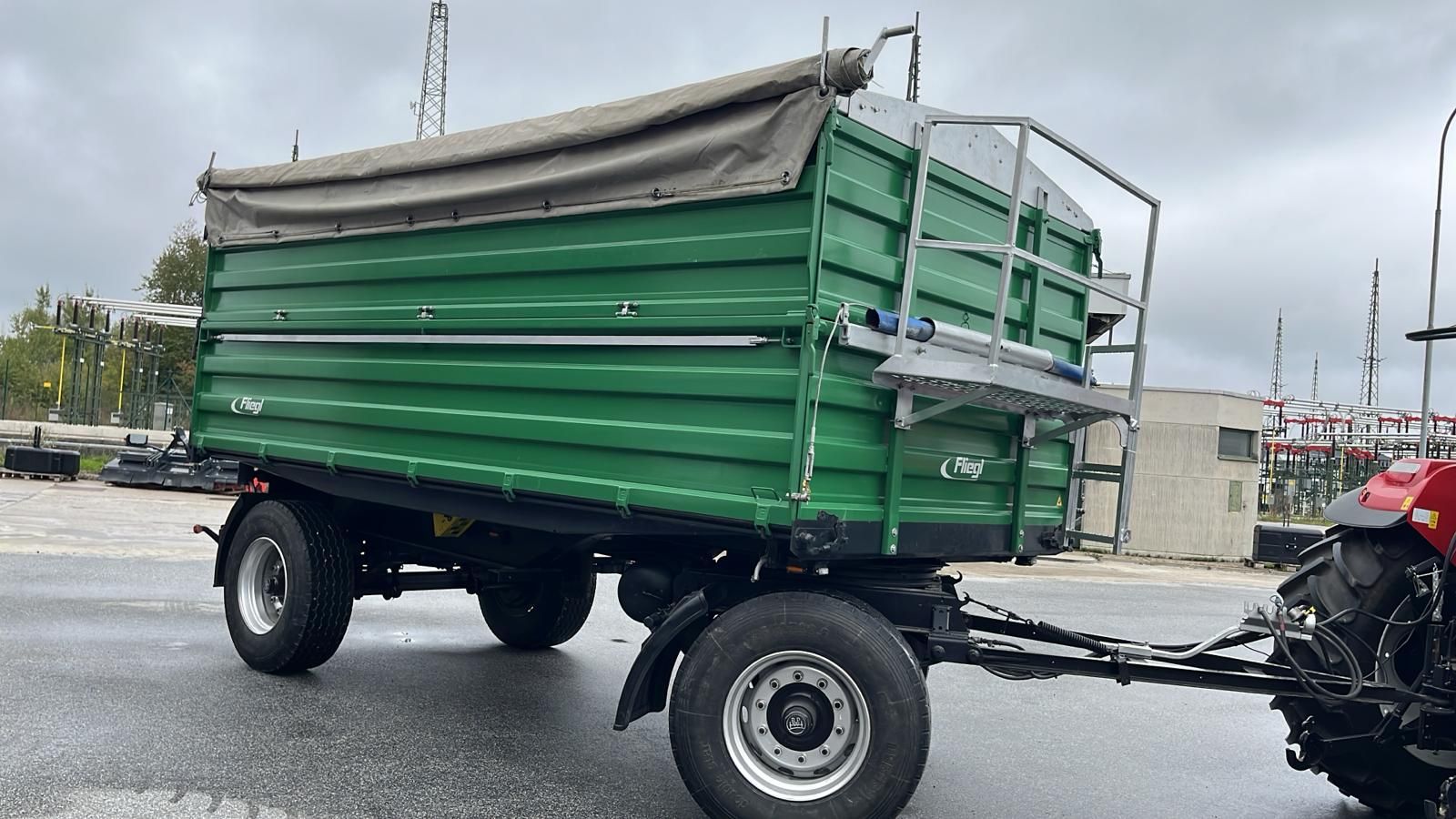 Fliegl Zweiachs 3-Seiten Kipper DK 180.40 3