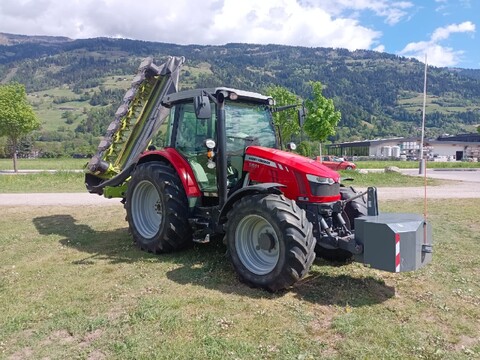 Massey Ferguson 5611