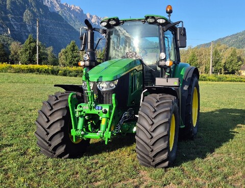 John Deere 6M95