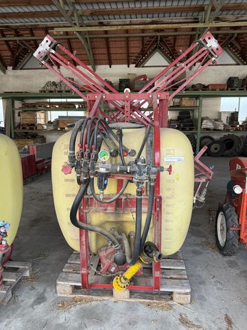 Hardi Feldspritze NK 600 mit 12 Meter Balken