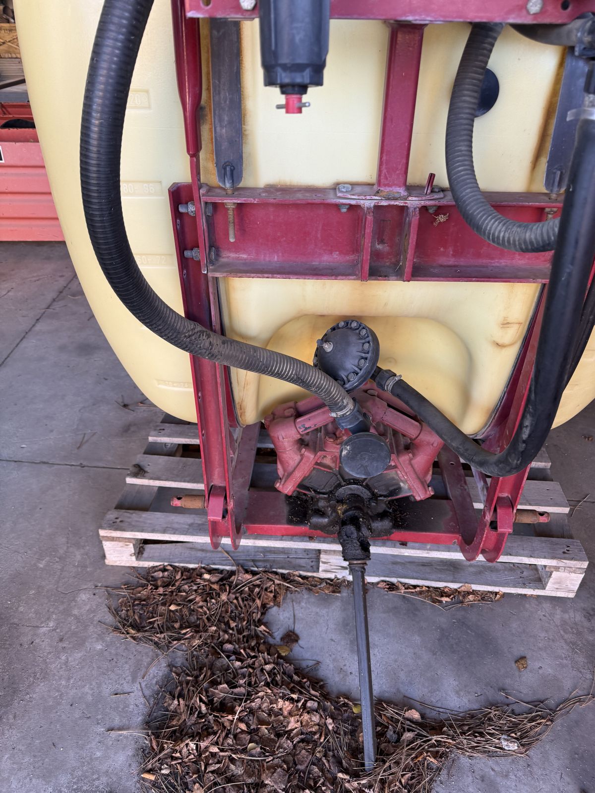 Hardi NK 600 Feldspritze mit 12 Meter Balken 3