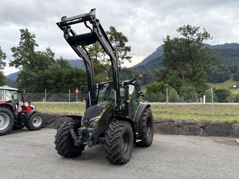 Valtra G 135V