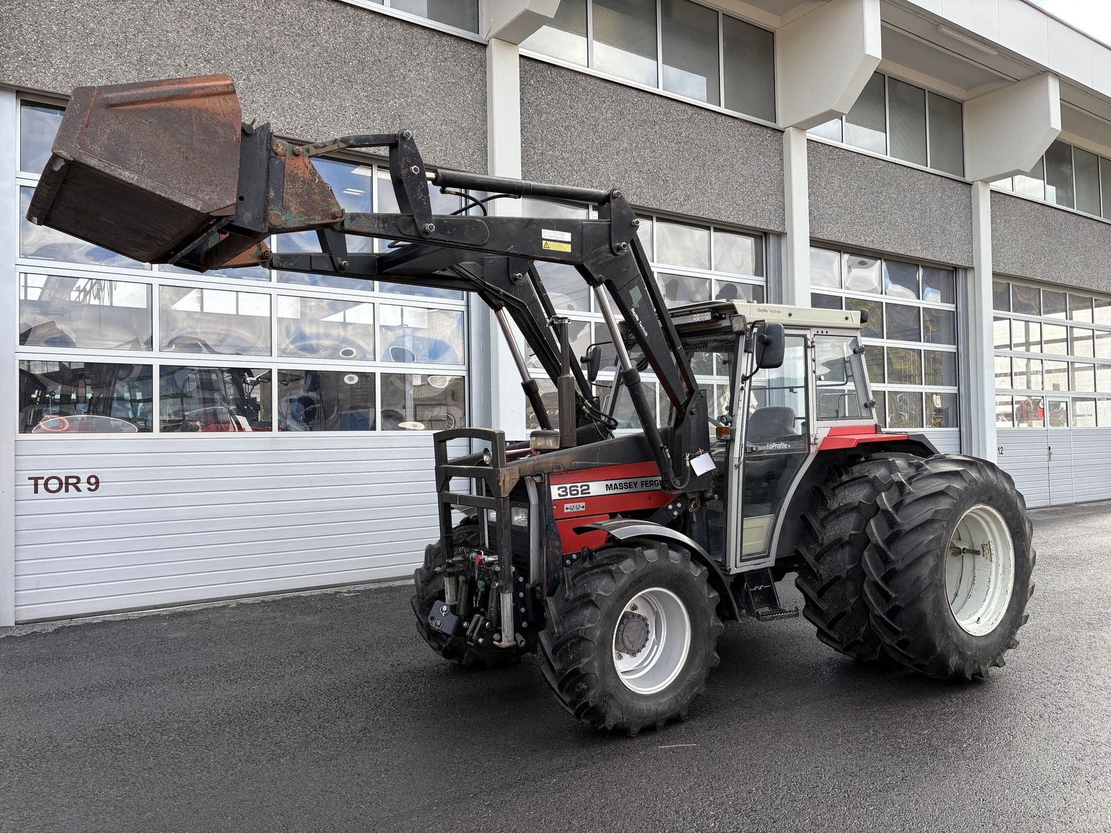 Massey Ferguson 362-4 2