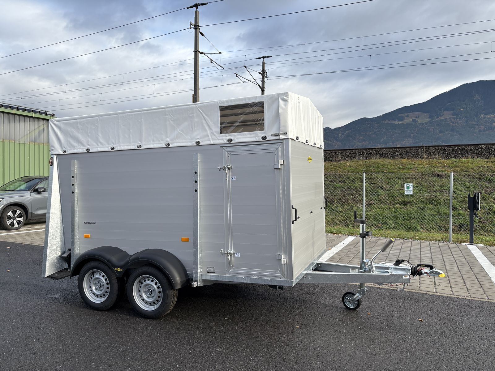 Humbaur HTV 243016 AG Viehanhänger                       2