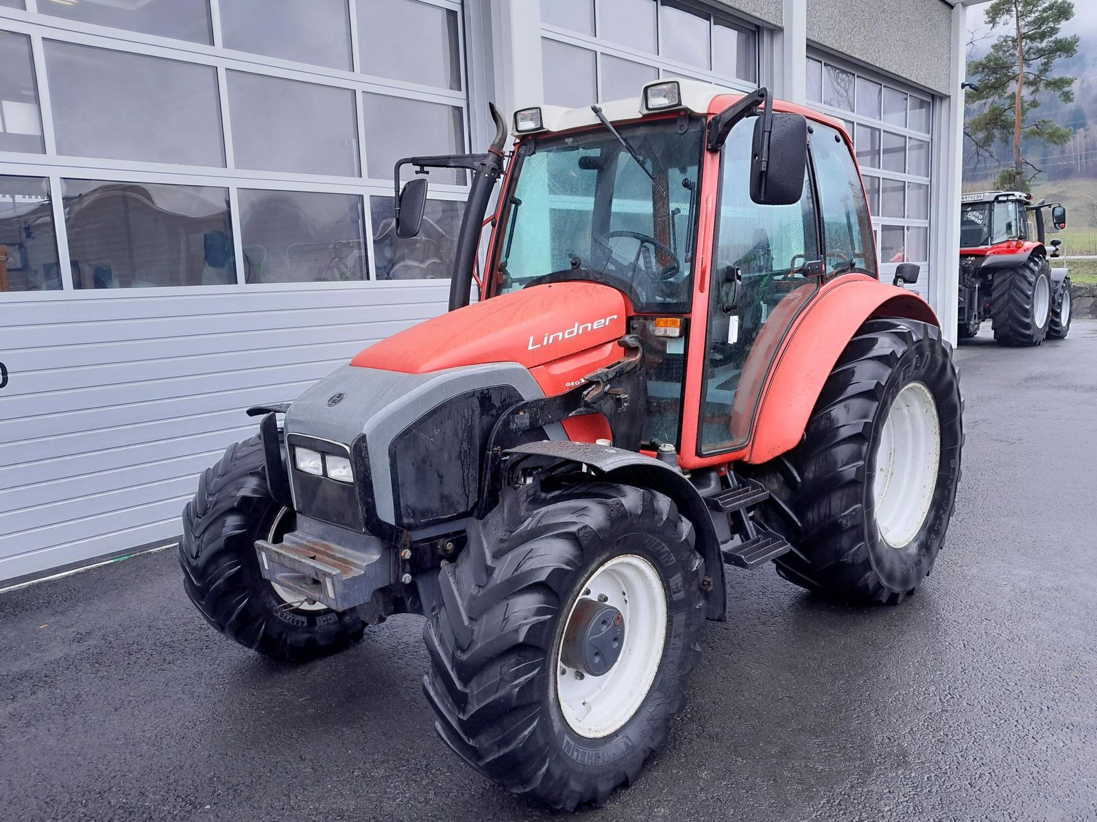 Lindner Geotrac 93 3