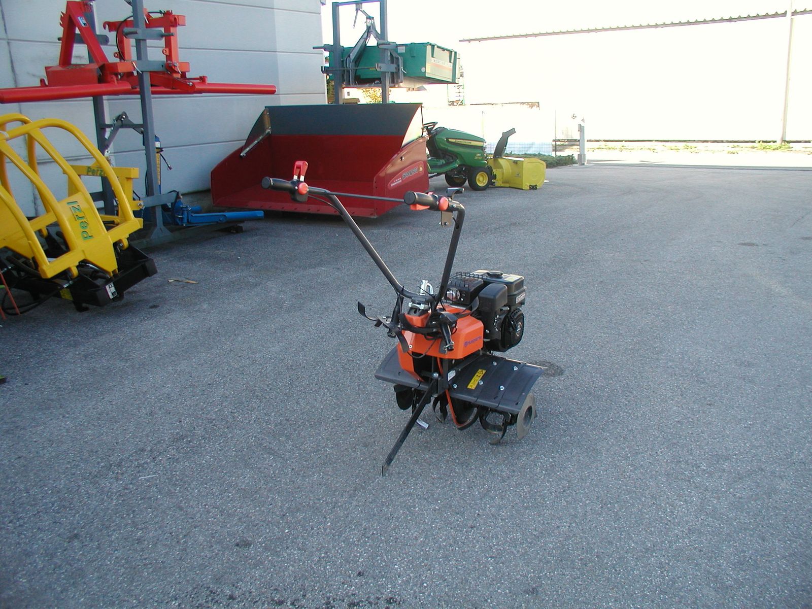Husqvarna T560RS Motorhacke Gartenhacke Fräse 3