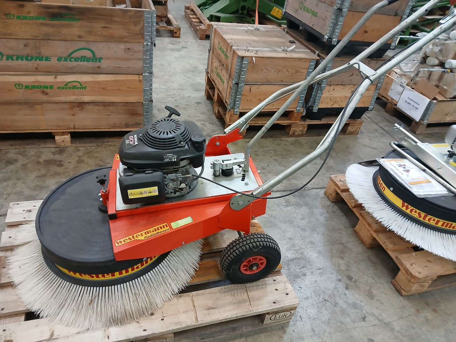 Westermann WR 900 Honda LR Radialbesen 3
