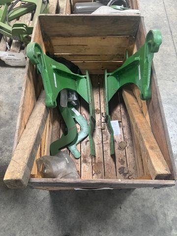 Stoll Frontladerkosolen zu John Deere 5M/5R/5020