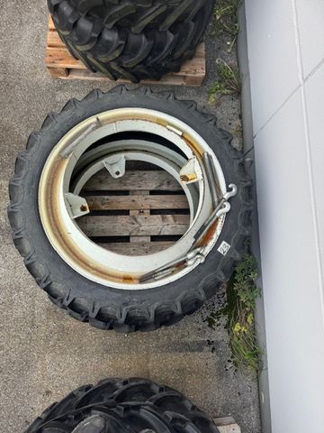 Zwillingsreifen 9.5-38 3