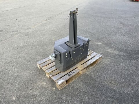 Fendt FRONTGEWICHT 870 KG 3